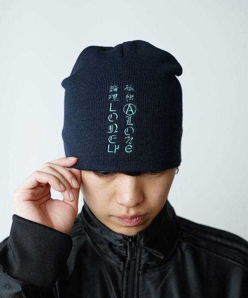 LONELY/論理（ロンリー）の「LONELY(論理)/ロンリー TATE LOGO” BEANIE ビーニー（ニットキャップ/ビーニー・メンズ・ブラック/ネイビー・FREE）」の8枚目の写真