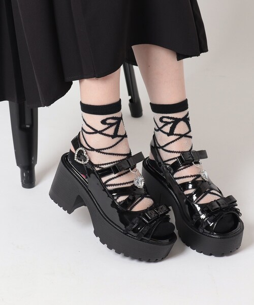 cs T&P(シーエスティーアンドピー)の「バックベルト×ダブルリボンパンプス 24SS(パンプス・レディース・ホワイト系2/ピンク系6/ブラック系1・M/L/LL/S)」の2枚目の写真