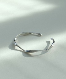 スクリューメタルバングル