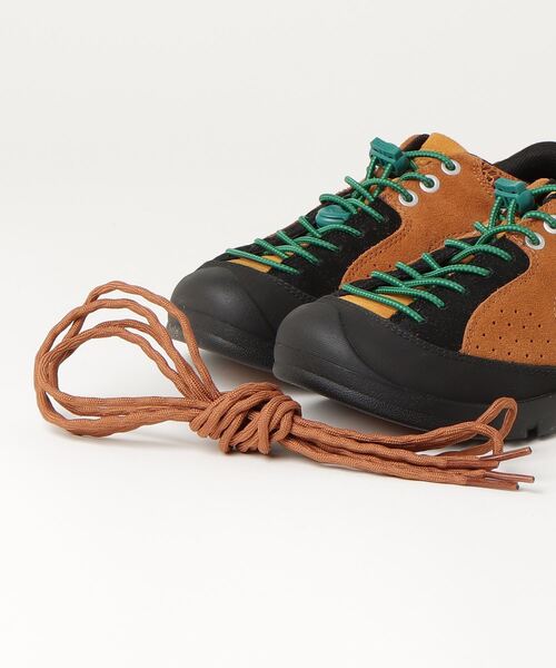 KEEN(キーン)の「JASPER 'ROCKS' SP / ジャスパー ロックス エスピー / レディース スニーカー(スニーカー・レディース・ダークオレンジ・22.5cm/25.5cm/25cm/24.5cm/24cm/23.5cm/23cm)」の4枚目の写真