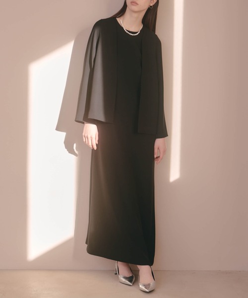 kaene（カエン）の「フォーマルジレジャケット【袖なし】［ブラックフォーマル対応］冠婚葬祭 礼服 喪服 入学式 卒業式 七五三 お宮参り（ノーカラージャケット・レディース・ブラック/ベージュ・34/36/38/40）」の6枚目の写真