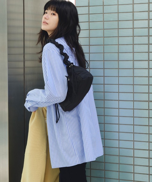 Auntie Rosa Holiday(アンティローザホリデー)の「ストライプシャーリングビスチェシャツ(シャツ/ブラウス・レディース・ネイビー/ブルー・FREE)」の9枚目の写真