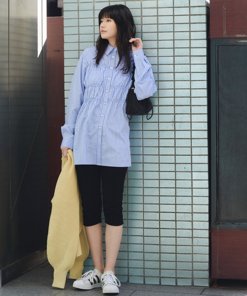 Auntie Rosa Holiday(アンティローザホリデー)の「ストライプシャーリングビスチェシャツ(シャツ/ブラウス・レディース・ネイビー/ブルー・FREE)」の12枚目の写真