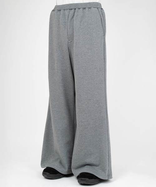 LAD MUSICIAN（ラッドミュージシャン）の「WIDE FLARE PANTS