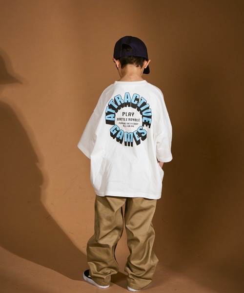 PAIRMANON STREET(ペアマノンストリート)の「【PAIRMANON STREET】アソート バックプリント ビッグシルエット 半袖 Tシャツ(Tシャツ/カットソー・キッズ・ブラック系その他2/ブルー系その他2/イエロー系その他/ブラック系その他/ブラック系その他3/ベージュ系その他3/ホワイト系その他2/ブルー系その他/レッド系その他/ブラック系その他4/ホワイト系その他/ベージュ系その他/ベージュ系その他2・100/150/130/140/90/110/120)」の17枚目の写真