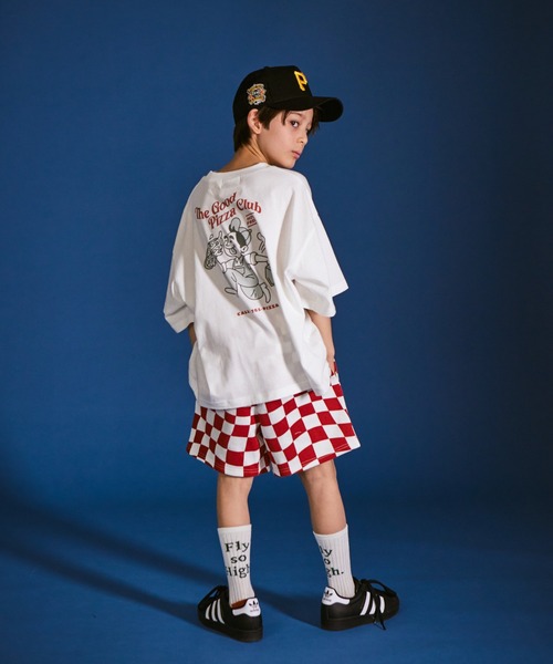 PAIRMANON STREET(ペアマノンストリート)の「【PAIRMANON STREET】アソート バックプリント ビッグシルエット 半袖 Tシャツ(Tシャツ/カットソー・キッズ・ブラック系その他2/ブルー系その他2/イエロー系その他/ブラック系その他/ブラック系その他3/ベージュ系その他3/ホワイト系その他2/ブルー系その他/レッド系その他/ブラック系その他4/ホワイト系その他/ベージュ系その他/ベージュ系その他2・100/150/130/140/90/110/120)」の18枚目の写真