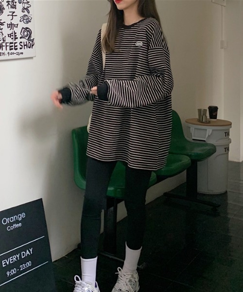 Per sist ence(パーシエンス)の「ワンポイントボーダー BIG長袖Tシャツ(Tシャツ/カットソー・レディース・ホワイト/ブラック・FREE)」の18枚目の写真