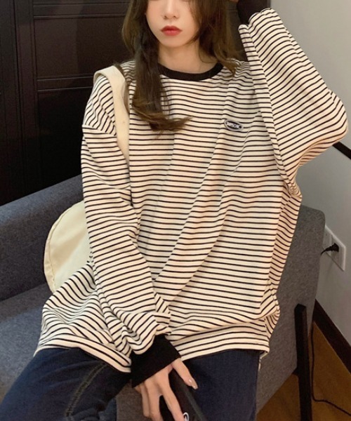 Per sist ence(パーシエンス)の「ワンポイントボーダー BIG長袖Tシャツ(Tシャツ/カットソー・レディース・ホワイト/ブラック・FREE)」の5枚目の写真