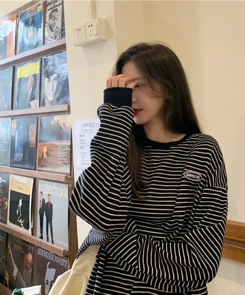 Per sist ence(パーシエンス)の「ワンポイントボーダー BIG長袖Tシャツ(Tシャツ/カットソー・レディース・ホワイト/ブラック・FREE)」の22枚目の写真