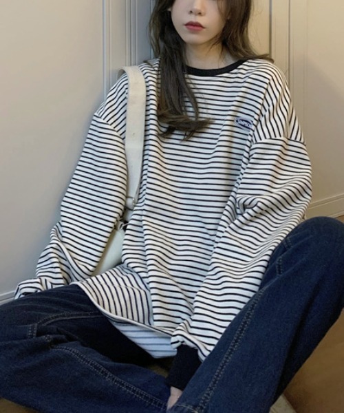 Per sist ence(パーシエンス)の「ワンポイントボーダー BIG長袖Tシャツ(Tシャツ/カットソー・レディース・ホワイト/ブラック・FREE)」の9枚目の写真