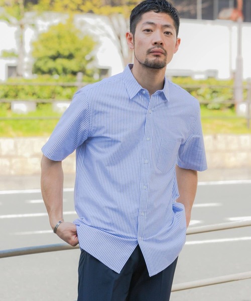 URBAN RESEARCH ROSSO MEN（アーバンリサーチロッソメン）の「『抗菌/消臭』『XXLサイズあり』ハイパフォーマンスオックス半袖シャツ（シャツ/ブラウス・メンズ・ブラック系その他/グレー/ブラック/グレー系その他/ライトブルー/グリーン系その他/ネイビー/ブルー系その他/インディゴブルー/ストライプ/ホワイト・SMALL/MEDIUM/LARGE/X-LARGE/XX-LARGE）」の16枚目の写真