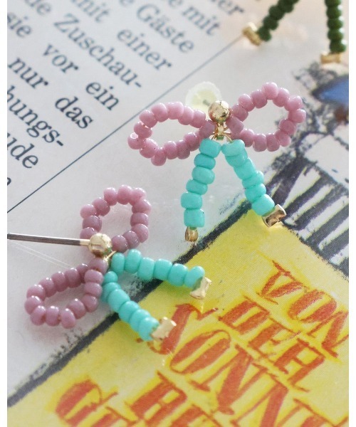 niko and...(ニコアンド)の「カラフルビーズリボンピアス(ピアス(両耳用)・レディース・アイボリー/イエロー/パープル・0)」の3枚目の写真