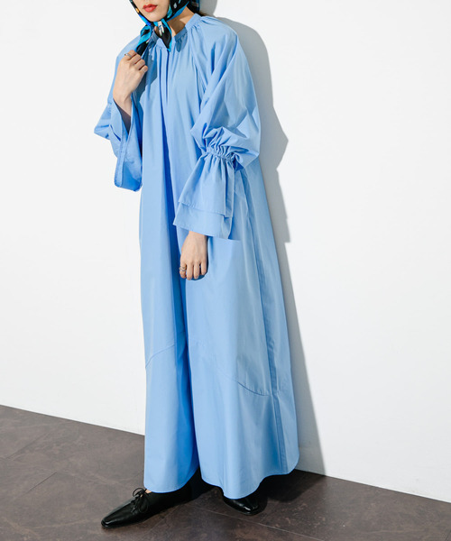 KBF（ケイビーエフ）の「フレアスリーブワンピース（ワンピース・レディース・ブラウン系その他/ブルー/オフホワイト・36/38）」の22枚目の写真