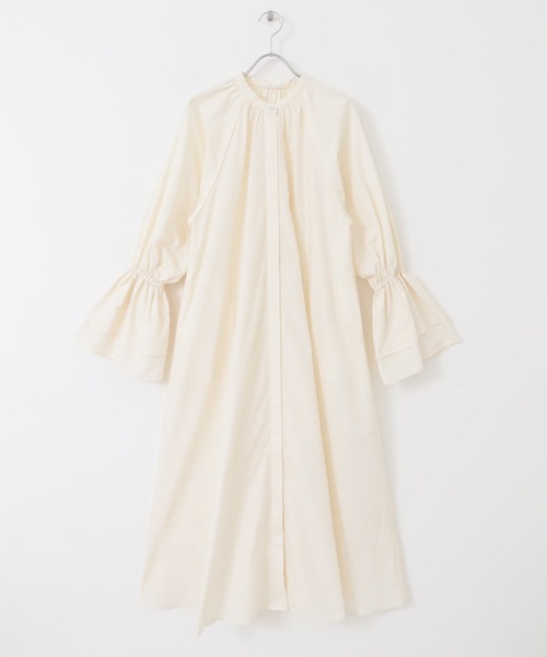 KBF（ケイビーエフ）の「フレアスリーブワンピース（ワンピース・レディース・ブラウン系その他/ブルー/オフホワイト・36/38）」の15枚目の写真