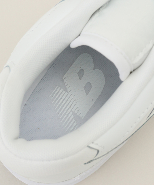 SLOBE IENA（スローブイエナ）の「【NEW BALANCE / ニューバランス】 BB550（その他シューズ・レディース・ホワイト・22.5cm/24.5cm/24cm/23.5cm/23cm）」の19枚目の写真