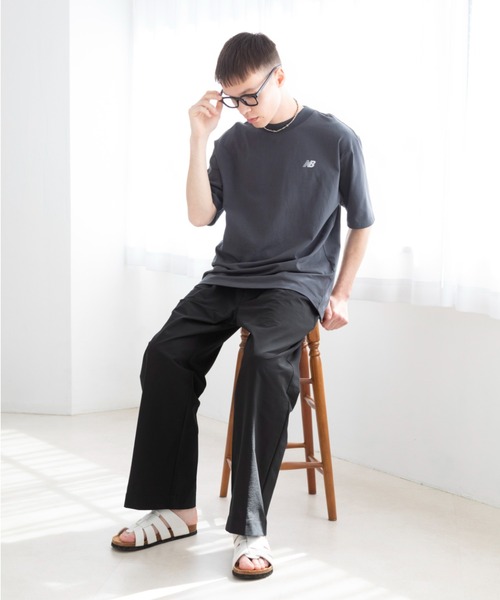 NEW BALANCE（ニューバランス）の「Shifted オーバーサイズ ショートスリーブTシャツ（Tシャツ/カットソー・メンズ・ホワイト/ブラック・SMALL/XX-LARGE/X-LARGE/LARGE/MEDIUM）」の17枚目の写真