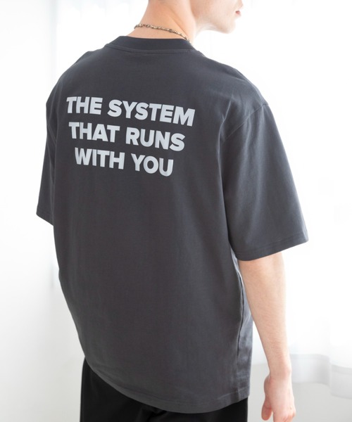 NEW BALANCE（ニューバランス）の「Shifted オーバーサイズ ショートスリーブTシャツ（Tシャツ/カットソー・メンズ・ホワイト/ブラック・SMALL/XX-LARGE/X-LARGE/LARGE/MEDIUM）」の11枚目の写真