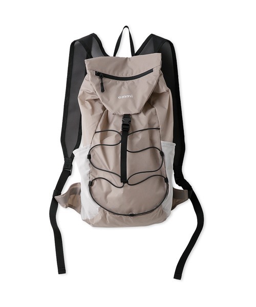 emmi(エミ)の「撥水パッカブルライトバックパック(バックパック/リュック・レディース・ターコイズブルー/ブラック/ホワイト/モカ・FREE)」の19枚目の写真
