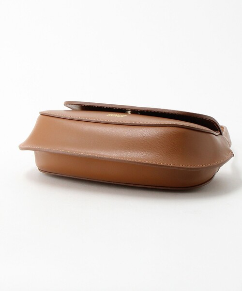 INNUE（イヌエ）の「＜INNUE＞オーバル フラップ ショルダーバッグ＜Select by EMMEL REFINES＞（ショルダーバッグ・レディース・ブラウン/ブラック・FREE）」の7枚目の写真