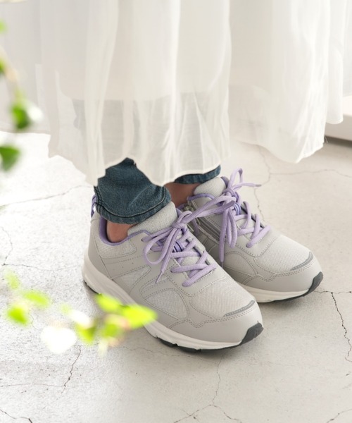 SLACK FOOTWEAR（スラックフットウェア）の「【LEFACILE】防水厚底スニーカー（スニーカー・レディース・ライトグレー/ブラック・23/24/22.5/24.5/23.5）」の15枚目の写真