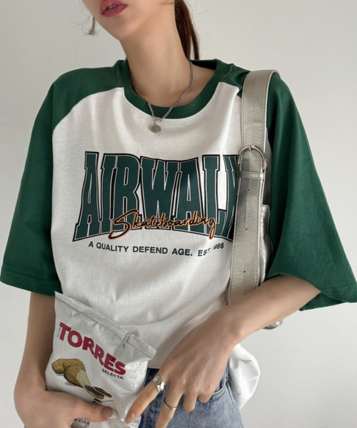 Ada.(エイダ)の「AIR WALK 半袖 ラグラン Tシャツ(Tシャツ/カットソー・レディース・ダークブルー/ブラック/ダークグリーン・M/L)」の22枚目の写真