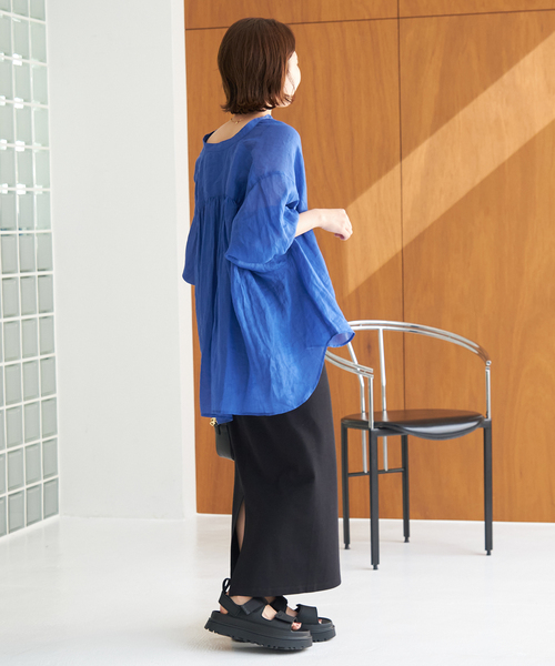 SLOBE IENA(スローブイエナ)の「《WEB限定/追加》40/-ポンチIラインスカート(スカート・レディース・ブラック/ベージュ・38)」の7枚目の写真