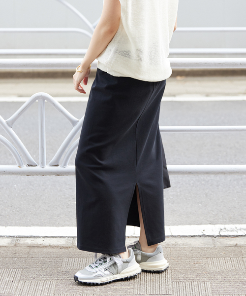 SLOBE IENA(スローブイエナ)の「《WEB限定/追加》40/-ポンチIラインスカート(スカート・レディース・ブラック/ベージュ・38)」の17枚目の写真