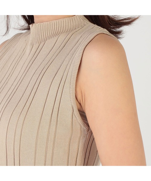 CECIL McBEE（セシルマクビー）の「接触冷感ウォッシャブル　ランダムリブノースリプルオーバー（タンクトップ・レディース・ブラック/オフホワイト/ブルー/ピンク/グリーン/ベージュ/モカ/ネイビー・MEDIUM）」の15枚目の写真