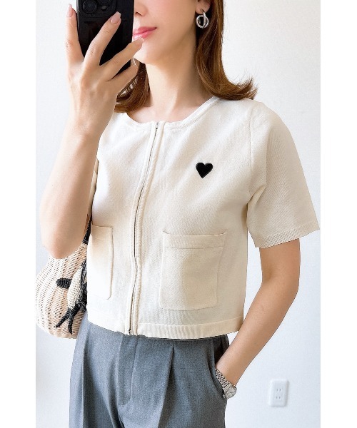 &. NOSTALGIA(アンドドットノスタルジア)の「【ZOZO限定】スポンディッシュジップショートカーデ(カーディガン/ボレロ・レディース・ブラック/ホワイト×ブラック/アイボリー・M)」の2枚目の写真