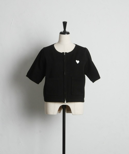 &. NOSTALGIA(アンドドットノスタルジア)の「【ZOZO限定】スポンディッシュジップショートカーデ(カーディガン/ボレロ・レディース・ブラック/ホワイト×ブラック/アイボリー・M)」の4枚目の写真
