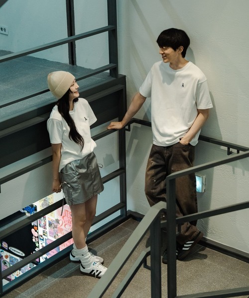 ALAND（エーランド）の「【UNISEX】ALAND／ALOGOワッペンT（Tシャツ/カットソー・レディース・ダークブラウン/ピンク/ネイビー/ホワイト/ブラック・SMALL/LARGE/MEDIUM）」の16枚目の写真