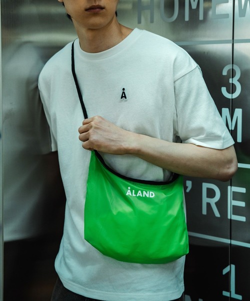 ALAND（エーランド）の「【UNISEX】ALAND／ALOGOワッペンT（Tシャツ/カットソー・レディース・ダークブラウン/ピンク/ネイビー/ホワイト/ブラック・SMALL/LARGE/MEDIUM）」の7枚目の写真