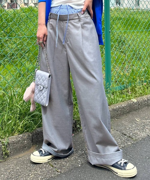 Alley by w closet(アリーバイダブルクローゼット)の「【Alley】ダブルウエストスラックスパンツ(スラックス・レディース・ライトグレー/グレー/ホワイト系その他・FREE)」の2枚目の写真