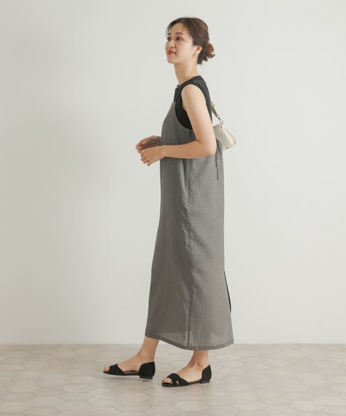 URBAN RESEARCH DOORS（アーバンリサーチドアーズ）の「チェック柄ストレートキャミワンピース（ワンピース・レディース・グリーン/ブラック・MEDIUM）」の18枚目の写真