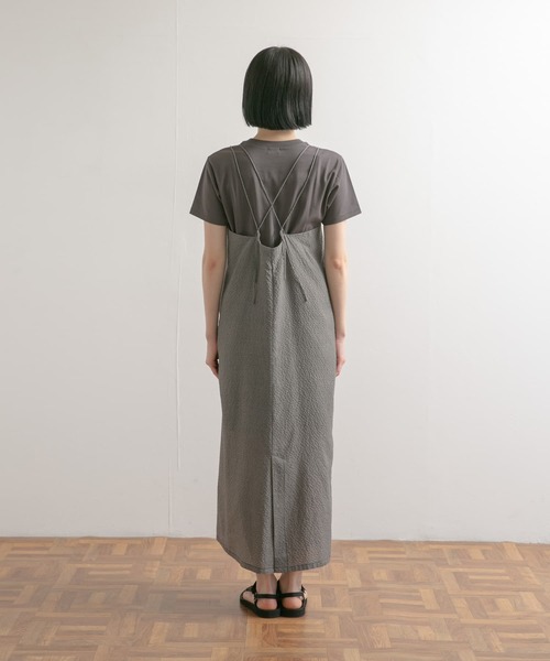 URBAN RESEARCH DOORS（アーバンリサーチドアーズ）の「チェック柄ストレートキャミワンピース（ワンピース・レディース・グリーン/ブラック・MEDIUM）」の22枚目の写真