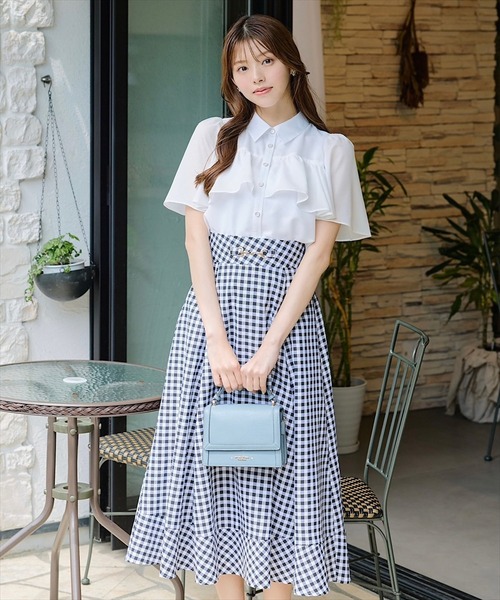 SWINGLE（スウィングル）の「ビットベルトヘム切替フレアスカート（スカート・レディース・ブラック系その他5/ネイビー/クリーム・FREE）」の9枚目の写真