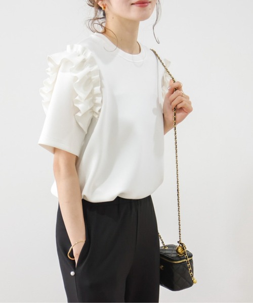 AMELY（エミリー）の「フリルショルダートップス（Tシャツ/カットソー・レディース・ブラック/ホワイト/グレー・フリー）」の5枚目の写真