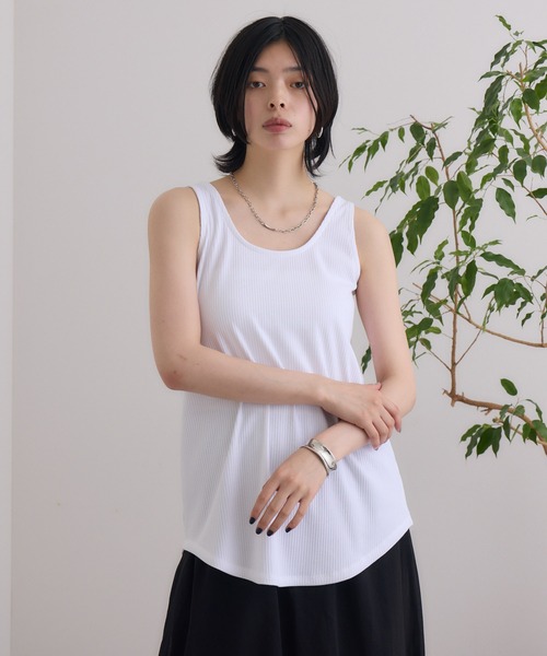 ROSIEE(ロージー)の「ROSIEE 2WAYリブタンク(タンクトップ・レディース・ブラック/ホワイト・FREE)」の3枚目の写真