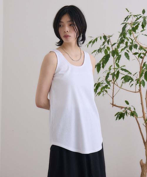 ROSIEE(ロージー)の「ROSIEE 2WAYリブタンク(タンクトップ・レディース・ブラック/ホワイト・FREE)」の5枚目の写真