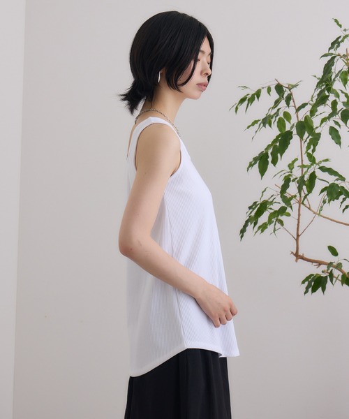 ROSIEE(ロージー)の「ROSIEE 2WAYリブタンク(タンクトップ・レディース・ブラック/ホワイト・FREE)」の6枚目の写真