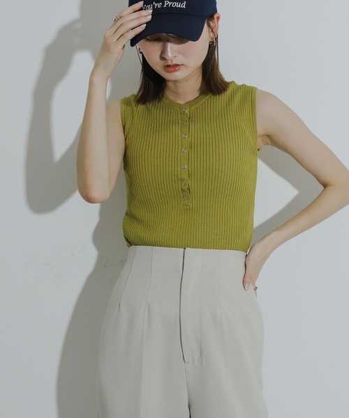 SENSE OF PLACE by URBAN RESEARCH（センスオブプレイスバイアーバンリサーチ）の「2WAYノースリーブセーター（ニット/セーター・レディース・ブラウン/イエロー/ブラック/オフホワイト・ONE）」の19枚目の写真