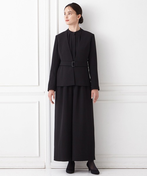 AIMER（エメ）の「【喪服・礼服・WEB限定】ウォッシャブル ベルト付き前開きオールインワン ジャケット　2点セットブラックフォーマルアンサンブル（スーツパンツ・レディース・ブラック・15号/7号/17号/13号/9号/11号）」の5枚目の写真