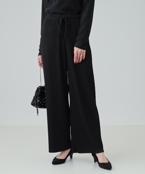 SHOO・LA・RUE（シューラルー）の「【高レビュー/洗える】ゆるリラックス プリーツイージーパンツ（その他パンツ・レディース・ダークグレー/ブラック/キャメル/ライトベージュ/ブルー系その他・02/03/04）」の2枚目の写真