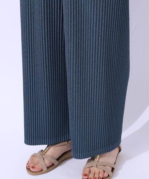 SHOO・LA・RUE（シューラルー）の「【高レビュー/洗える】ゆるリラックス プリーツイージーパンツ（その他パンツ・レディース・ダークグレー/ブラック/キャメル/ライトベージュ/ブルー系その他・02/03/04）」の16枚目の写真