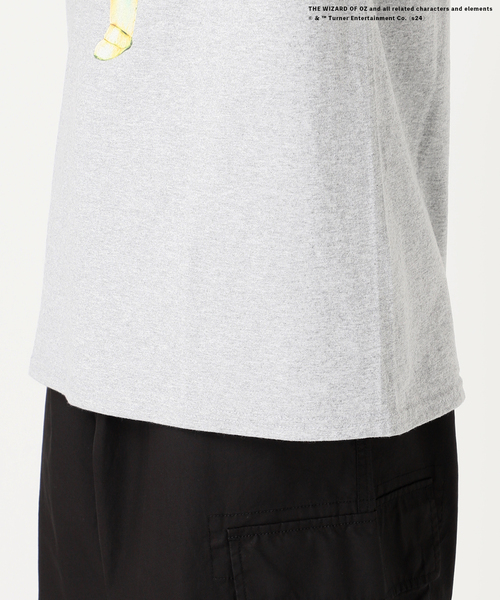 JOURNAL STANDARD relume（ジャーナルスタンダード　レリューム）の「THE WIZARD OF OZ / オズの魔法使い 別注 プリントTシャツ（Tシャツ/カットソー・メンズ・グレー/ブラック/ホワイト・MEDIUM/LARGE）」の22枚目の写真