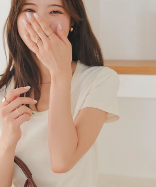 KOBE LETTUCE(コウベレタス)の「シルクタッチコットン深UネックTシャツ(Tシャツ/カットソー・レディース・オフホワイト/ベージュ/ブラック/アイボリー系/ブラック系/アイボリー系1/ベージュ系/ホワイト系・L/M/L1/M1)」の14枚目の写真