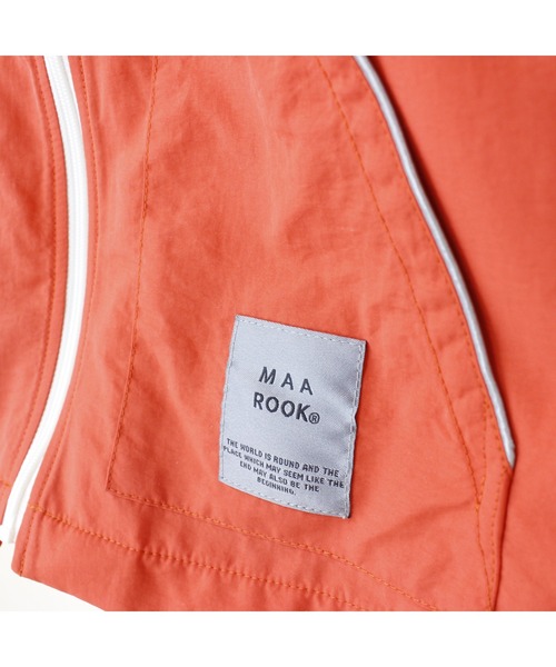 maarook（マルーク）の「【フード収納可】タフタマウンテンパーカー（ブルゾン・キッズ・オレンジ/ベージュ・150cm/140cm）」の10枚目の写真