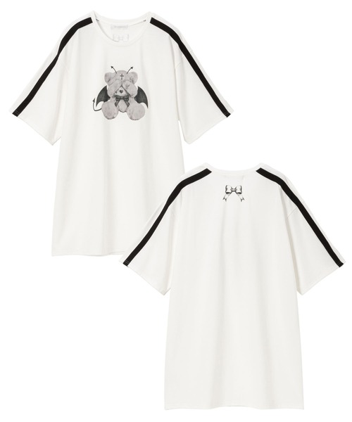 DearMyLove(ディアマイラブ)の「選べるプリントビッグT(Tシャツ/カットソー・レディース・ブラック×レッド/ホワイト系その他2/ホワイト系その他3/ホワイト系その他4/ホワイト系その他5/ブラック系その他2/ブラック×ベージュ/ブラック×ホワイト/ホワイト系その他/ブラック系その他/ホワイト/ブラック・FREE)」の4枚目の写真