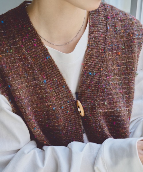 unclip（アンクリップ）の「トグルボタンニットベスト（ベスト・レディース・イエロー/ブラウン・FREE）」の5枚目の写真