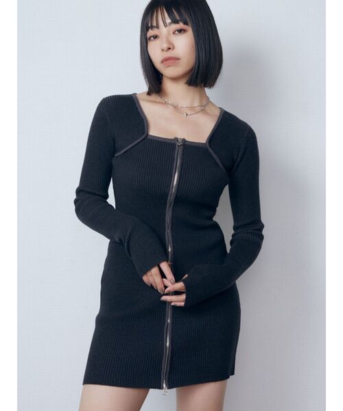 EMODA(エモダ)の「プレーティングリブジップワンピース(ワンピース・レディース・ベージュ/ブラック/グレー・FREE)」の9枚目の写真